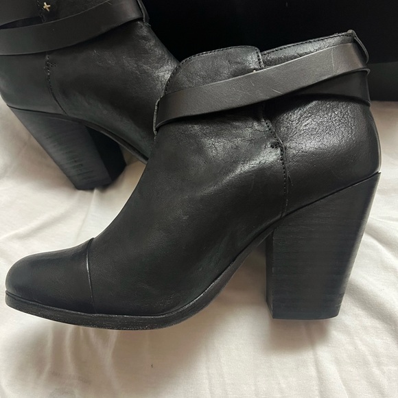 Rag & Bone Harlow Ankle Boots Black NWT - Picture 2 of 3